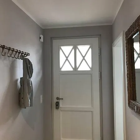 Stilvolles Reetdachhaus Coastline An Der Ostsee