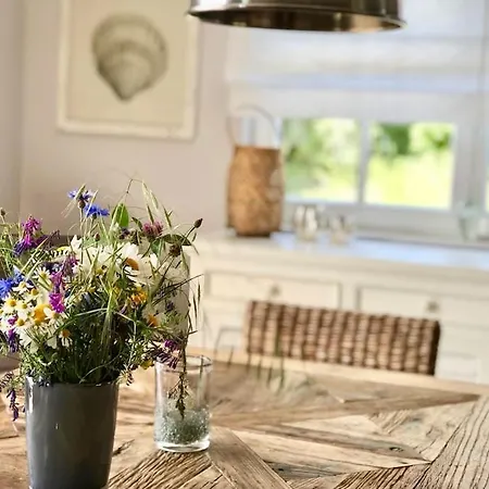 Stilvolles Reetdachhaus Coastline An Der Ostsee Holiday home *